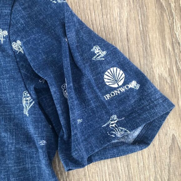 Johnnie O Hangin Out Short Sleeve Button Up Shirt Men Size Medium Surfing Beach - Picture 4 of 11